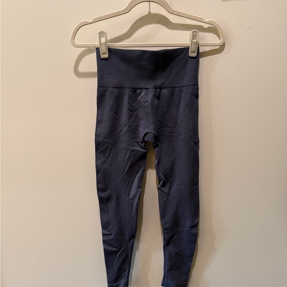 SET Active SculptFlex Power High- Rise Leggings in Grey